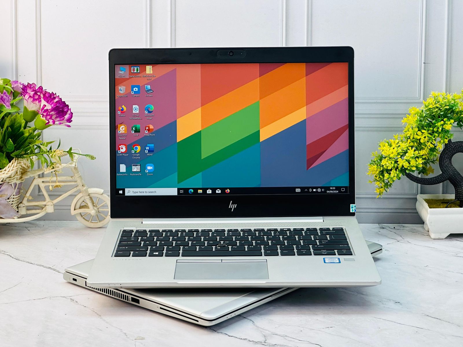 HP ELITEBOOK 830 G5 - Gambar 4